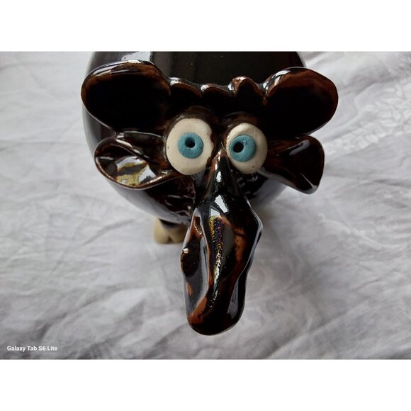 Amazing studio pottery moose piggy bank dark brown with blue eyes - Picture 3 of 9